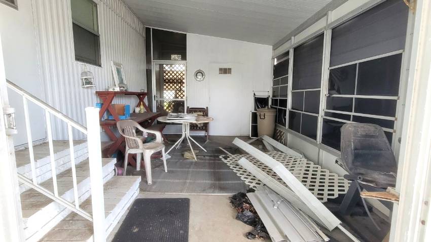 47 Rainbow Lane East a Dundee, FL Mobile or Manufactured Home for Sale